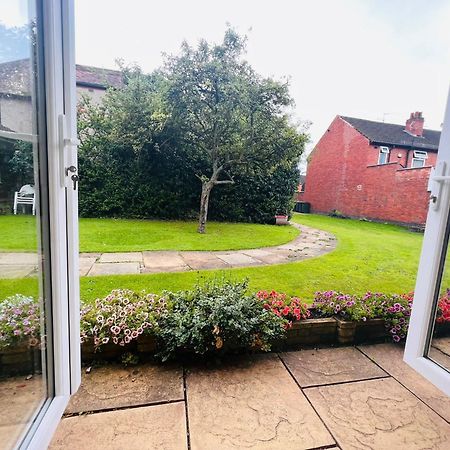 Selborne Studios Off Road Gated Parking Coventry Bagian luar foto