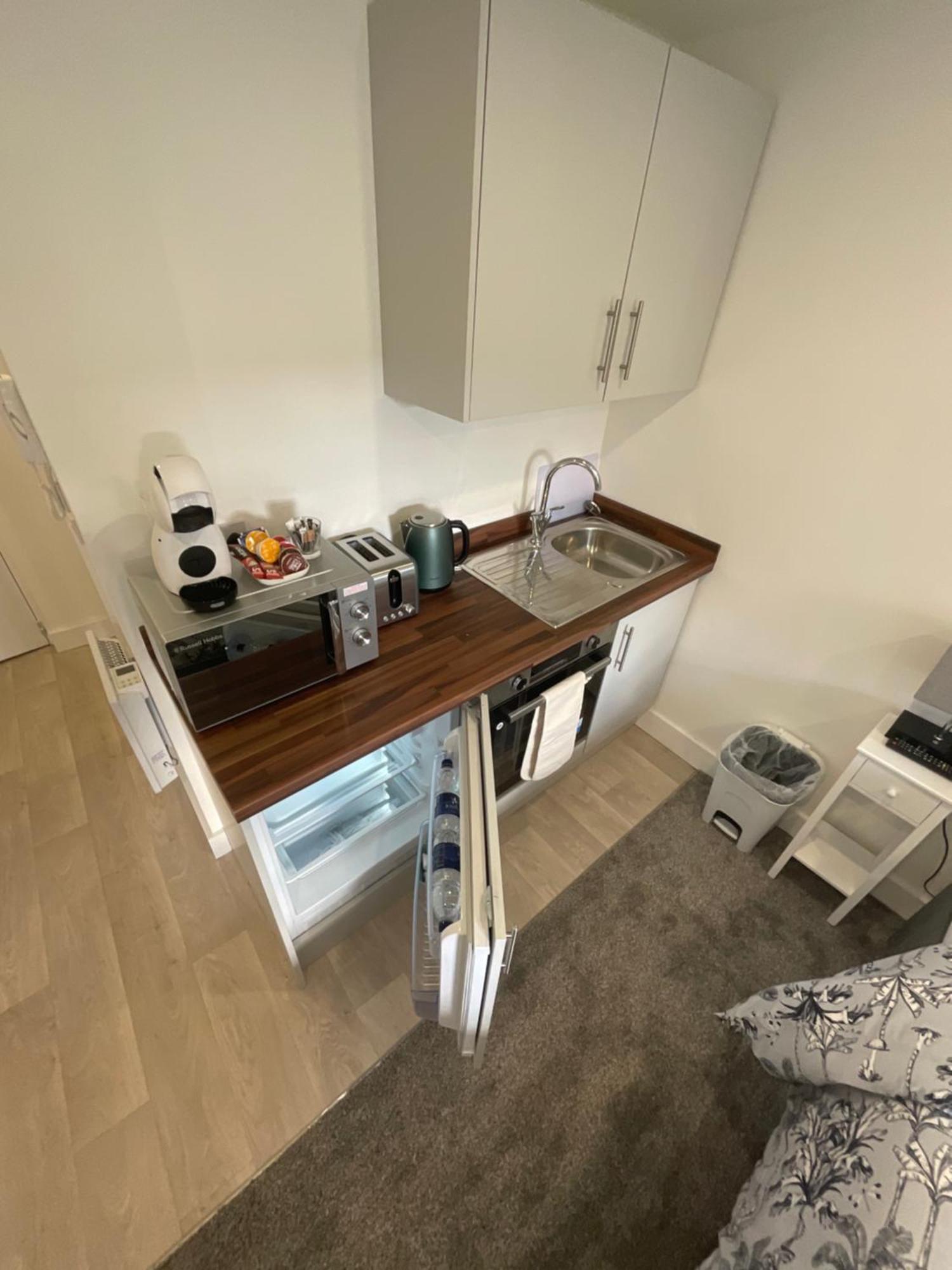 Selborne Studios Off Road Gated Parking Coventry Bagian luar foto